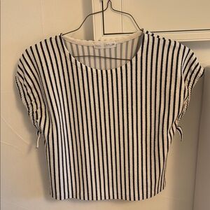 Zara Kids Navy and White  Crop T-Shirt - WORN ONCE